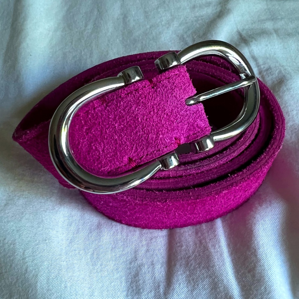 Free People Fushia 100% suede belt M/L
